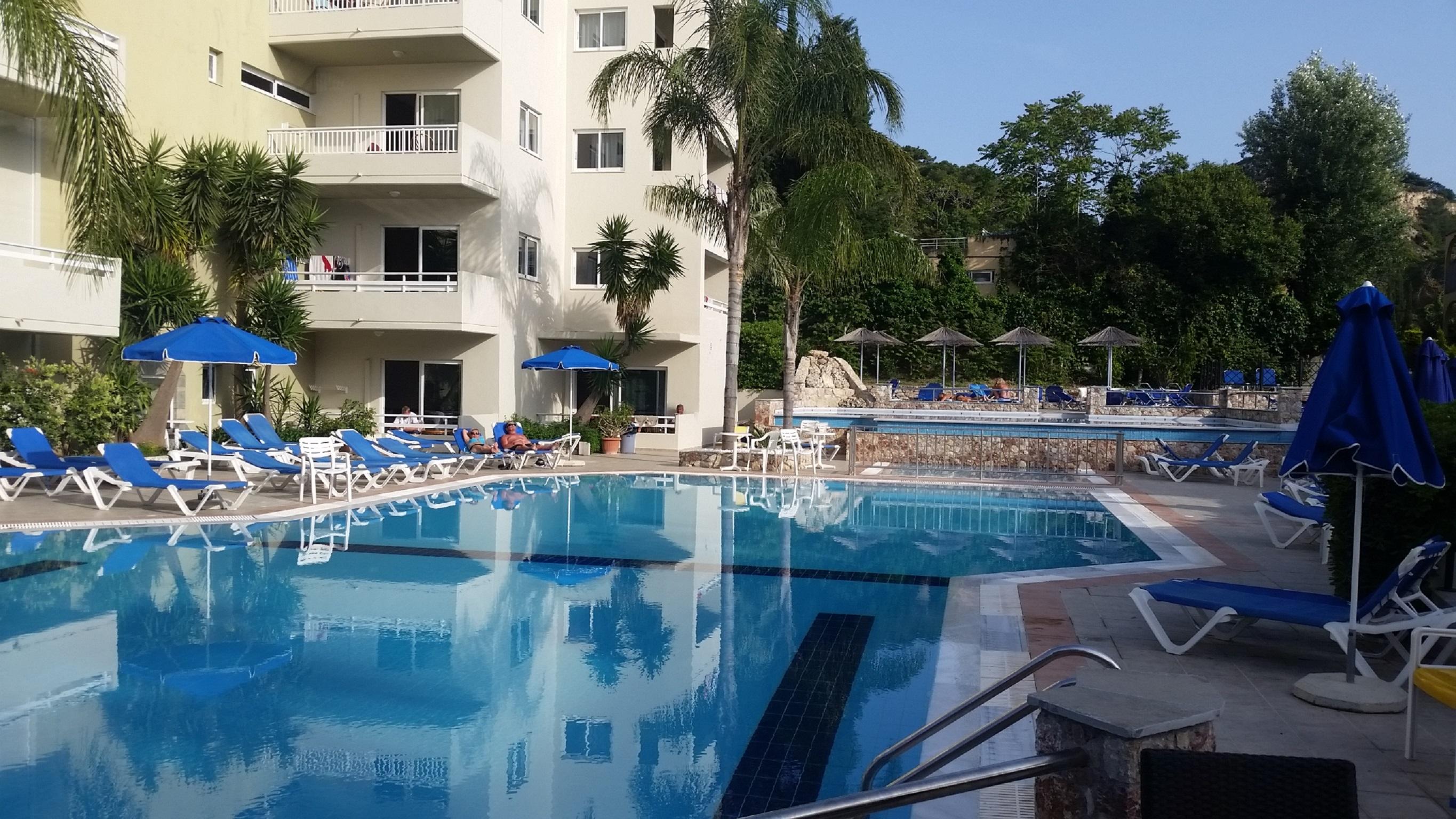 Apart Otel Poseidonia 4*