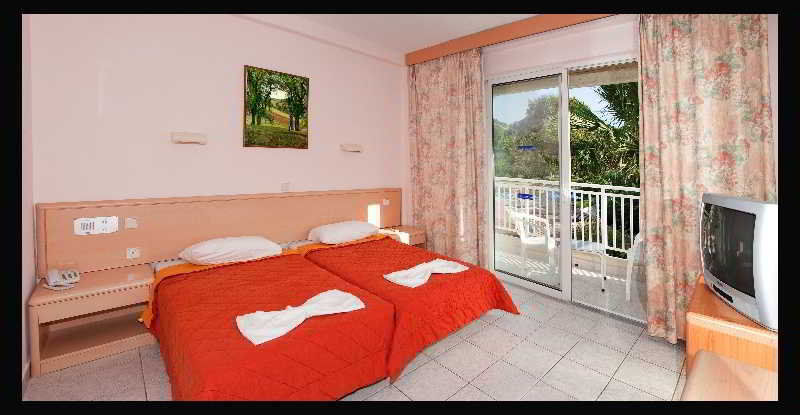 Poseidonia 4* Иксиа